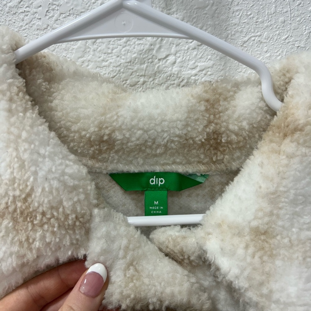 fluffy coat - Picture 2 of 2
